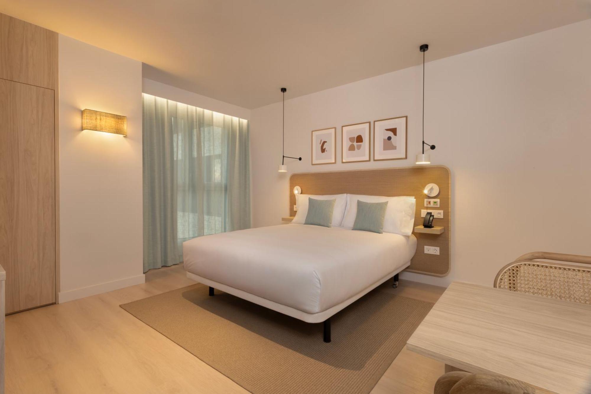 Staybridge Suites & Apartments Malaga By Ihg Εξωτερικό φωτογραφία