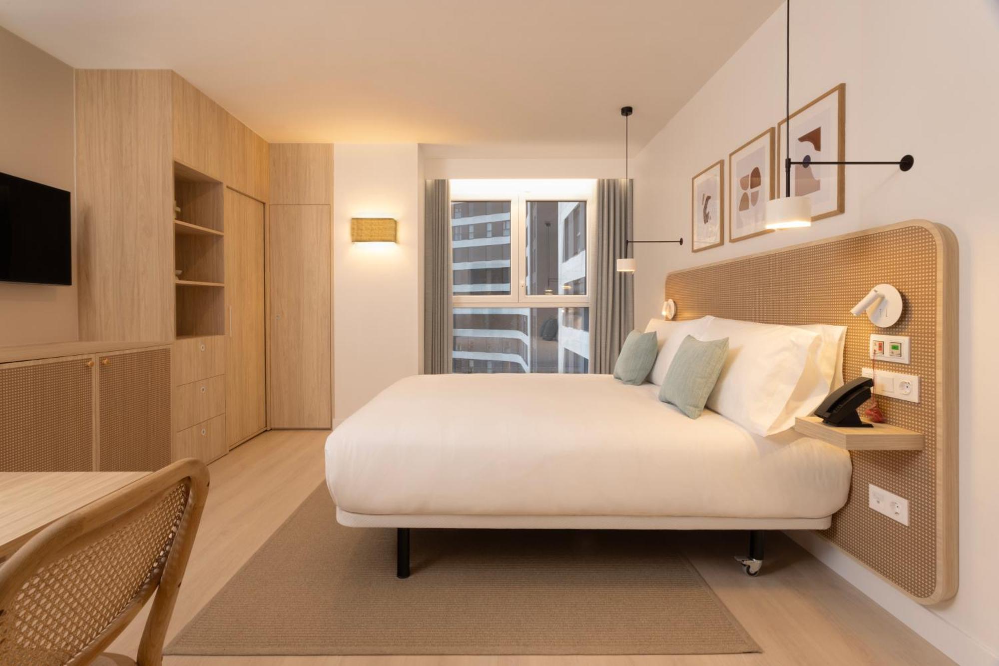 Staybridge Suites & Apartments Malaga By Ihg Εξωτερικό φωτογραφία