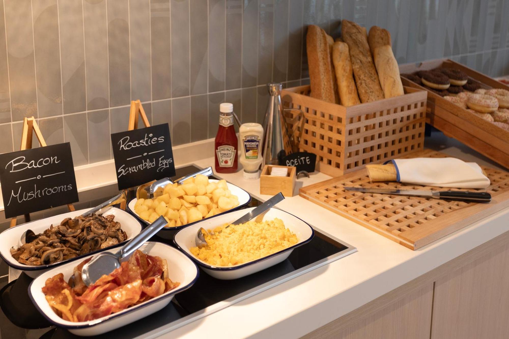 Staybridge Suites & Apartments Malaga By Ihg Εξωτερικό φωτογραφία